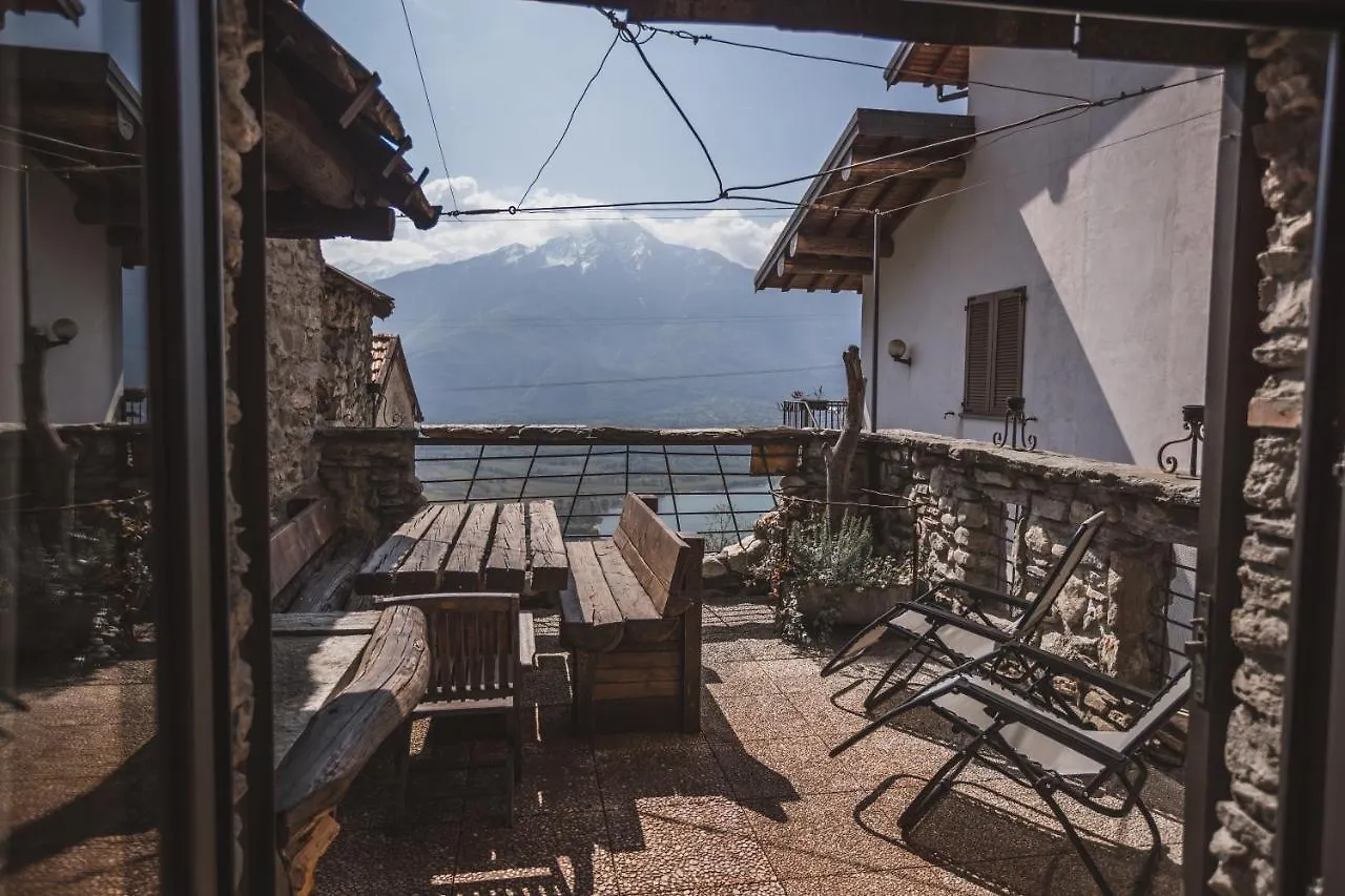 Appartamenti Montemezzo Le Case In Pietra Vista Lago Gera Lario 0*,  Italien