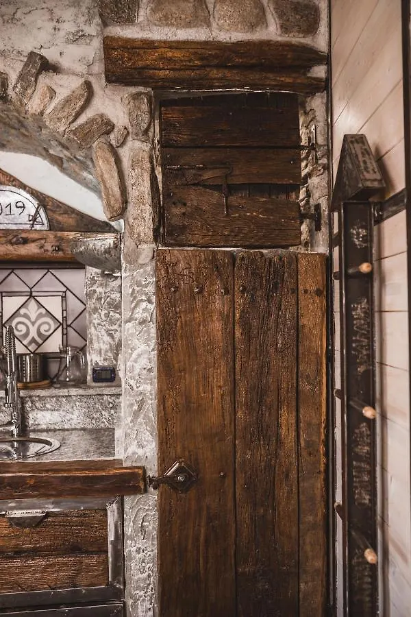 別荘 Appartamenti Montemezzo Le Case In Pietra Vista Lago ジェーラ・ラーリオ イタリア